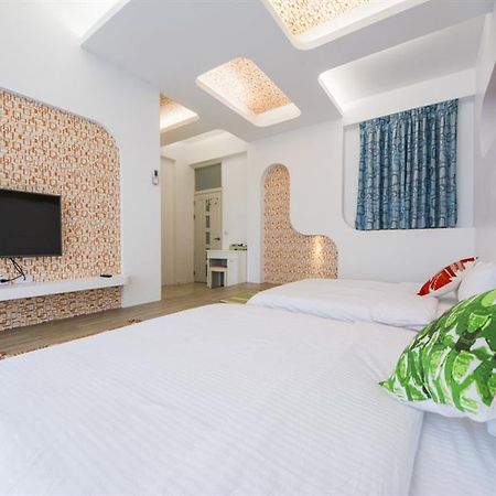 Xin Ju Apartment Taitung Luaran gambar