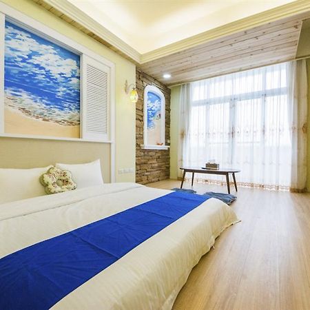Xin Ju Apartment Taitung Luaran gambar